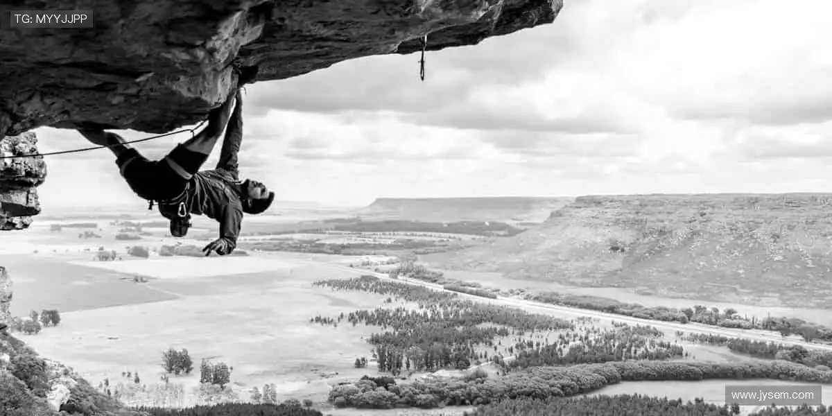直播瞬间，全球同频！📱🏀